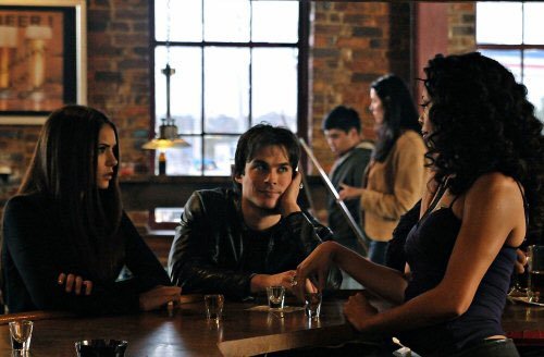 Capa do Seriado The Vampire Diaries Episódio S01E11