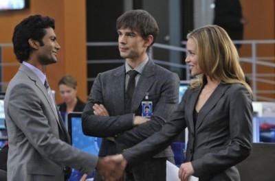 Capa do Seriado Covert Affairs Episódio S01E02