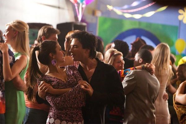 Capa do Seriado The Vampire Diaries Episódio S02E18