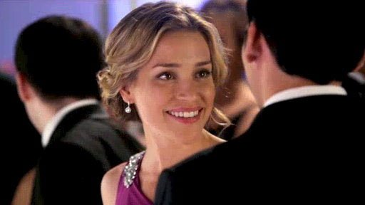 Capa do Seriado Covert Affairs Episódio S02E02